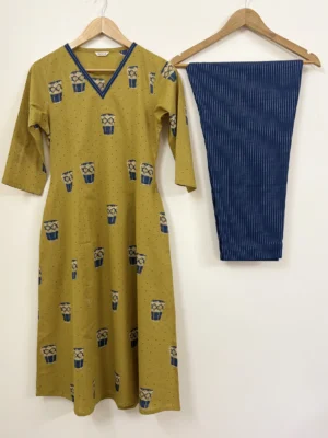 Tea Cup Motif Kurta Set