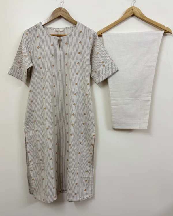 IMG_4091 Off White Kurta Set