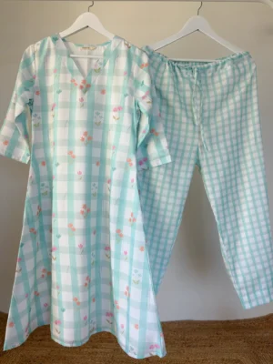 Pastel Green Floral Checks Kurta Set