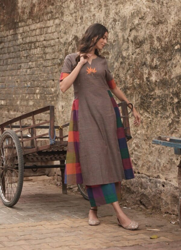 Grey - Violet Madras Checks Kurta Set