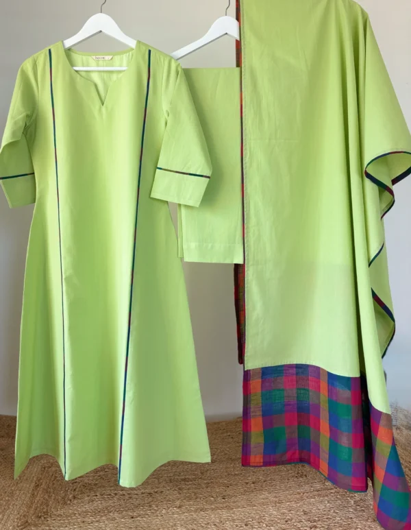 Pista Green Madras Checks Set